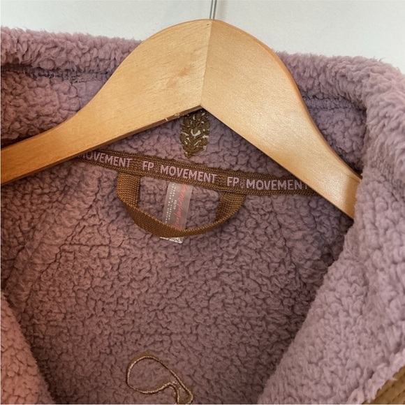 FP MOVEMENT Cozy Two-Tone Fleece Pullover - Picture 3 of 5